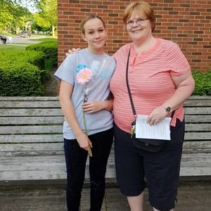 Meet your Posher, Evelyn